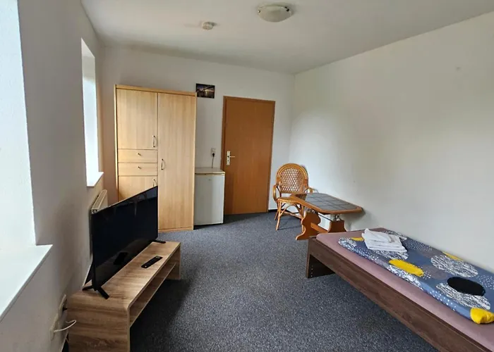 ゲストハウス Einfache Ubernachtung Mit Eigenem Bad 3*